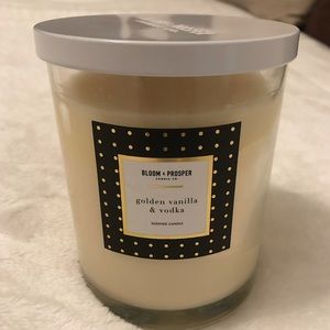 Bloom & Prosper Golden Vanilla & Vodka Candle